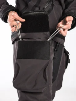 Fourth Element Argonaut 2.0 Stealth Drysuit (Made-to-Measure) 29 Fourth Element Argonaut 2.0 Stealth Drysuit (Made-to-Measure) -Dry And Wet Suit Sales Store Fourth Element Argonaut 2.0 Stealth Detail Pocket