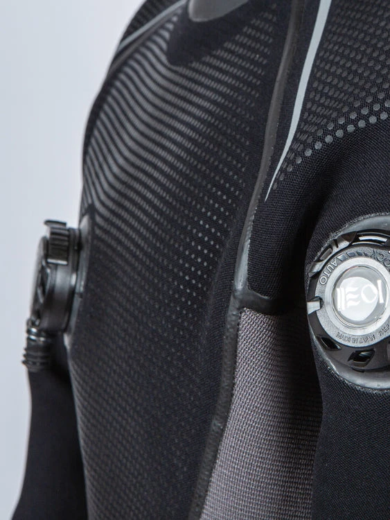 Fourth Element Hydra Neoprene Mens Drysuit 7 Fourth Element Hydra Neoprene Mens Drysuit - Image 7