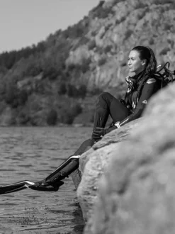 Waterproof W7 Wetsuit 5mm Ladies -Dry And Wet Suit Sales Store Waterproof W7 5mm Wetsuit Womens Lifestyle 2